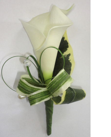 Calla Lily & Coiled Leaf Buttonhole